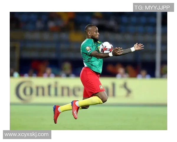 柯麦隆足球明星的辉煌历程与对世界足球的影响分析